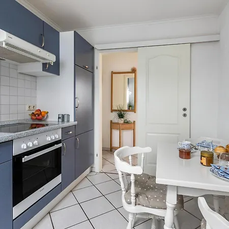 Luv Und Lee Apartman