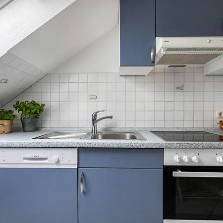 Luv Und Lee Apartman *